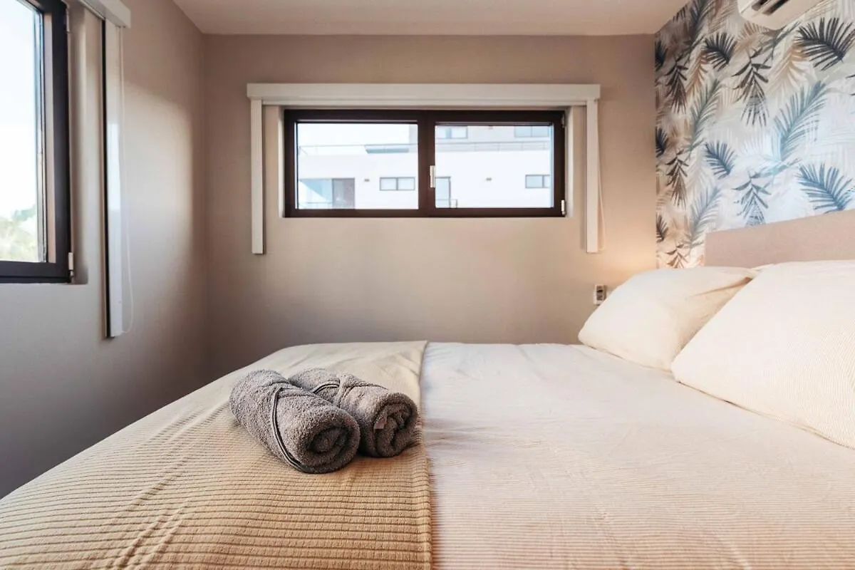 2Br Lxry Jansofat Tropic Oasis Apt & Pool ウィレムスタッド 0*,  キュラソー