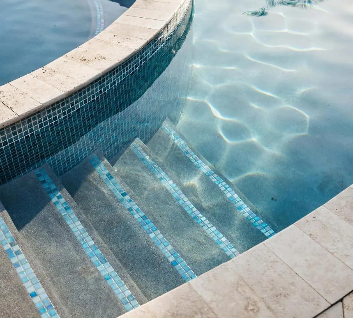 2Br Lxry Jansofat Tropic Oasis Apt & Pool ウィレムスタッド