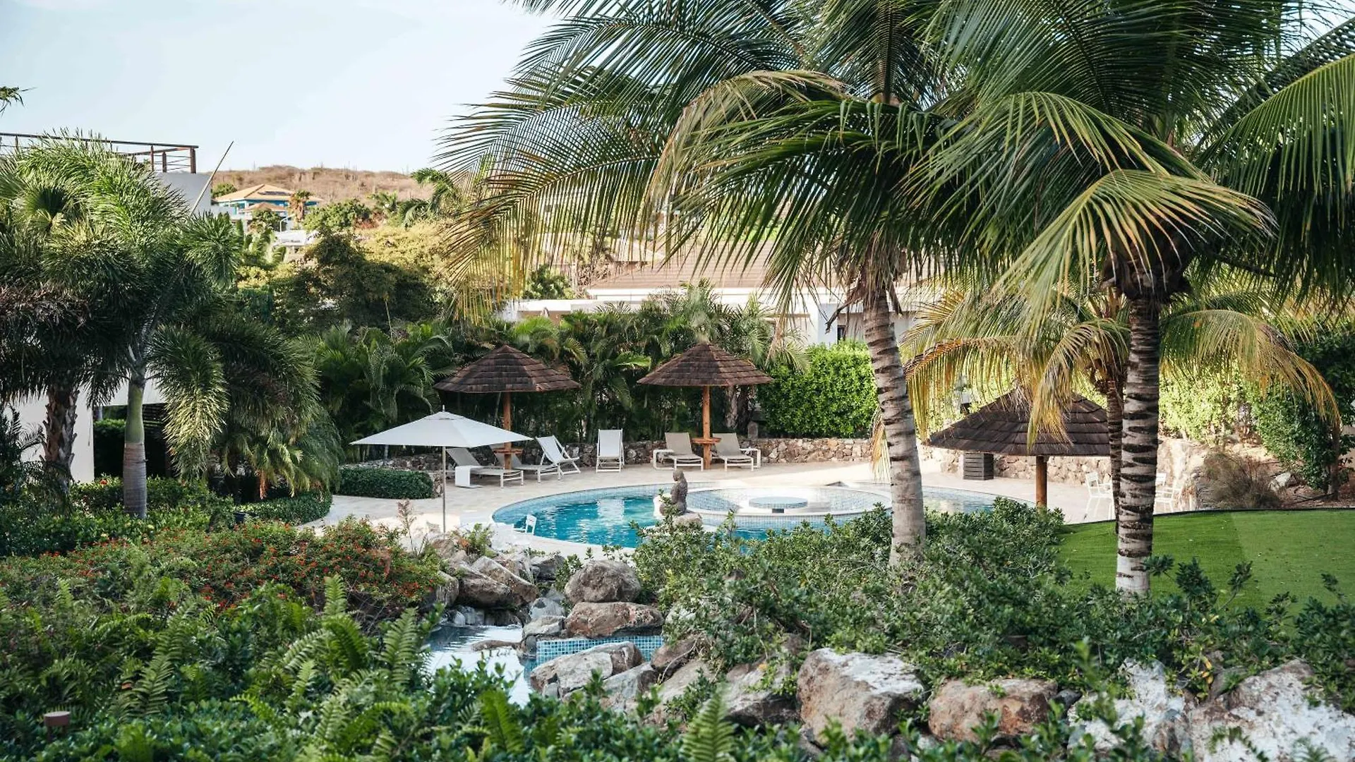 Апартаменты 2Br Lxry Jansofat Tropic Oasis Apt & Pool Виллемстад