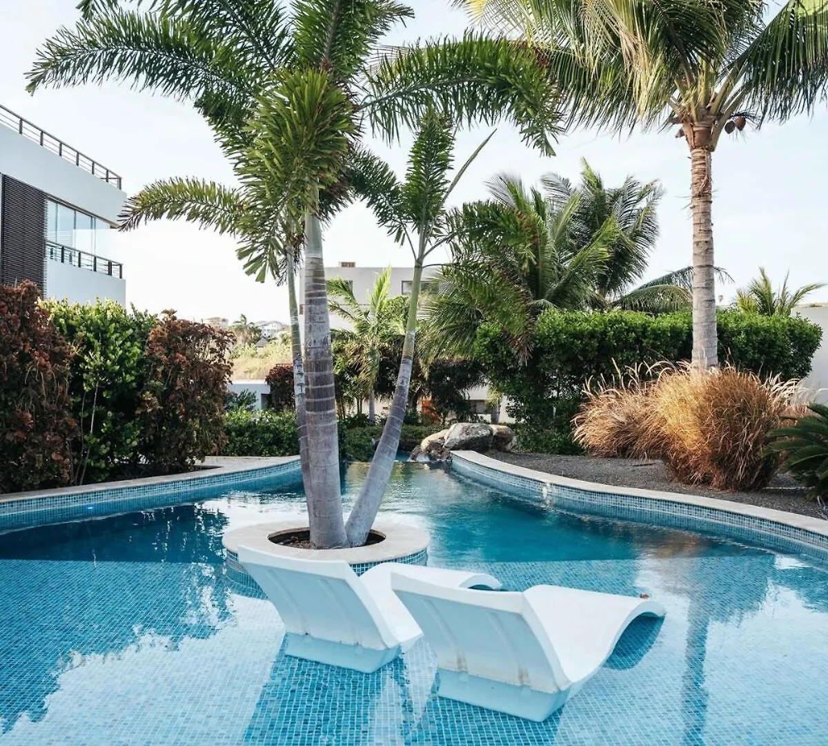 2Br Lxry Jansofat Tropic Oasis Apt & Pool 威廉斯塔德 公寓